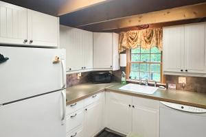 Wandering Trails Retreat