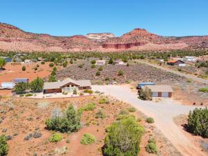 Starzz Ranch Kanab UT Vacation Home Red Rock Views
