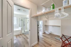 Starling Mesa Extended Stay Modern Vegas