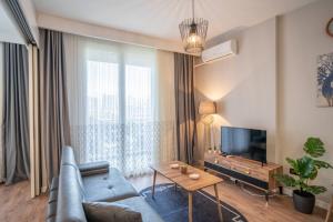 Stylish 1-Bedroom Apt- Experience Citys Pulse