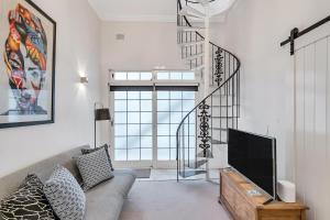 Latitude -Kirribilli Apartment Opera House Views