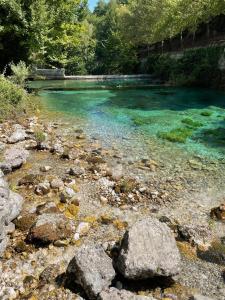 Casa sul lago - Appartamento Glicine - Parco della Majella