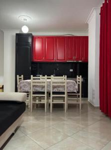 Chloe Beach Apartment 1 - Ubytování bez kategorie ve městě Shëngjin