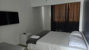 Magnificent 6-Bedroom Townhouse