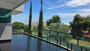 Magnificent 6-Bedroom Townhouse