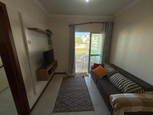 Cód 180 - Apartamento aconchegante a 70m do mar