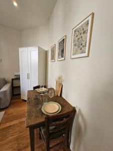 Appartements Aux-Cerfs - Studio coeur de ville : photos des chambres