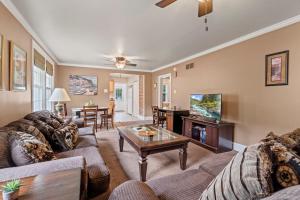 # Stay At Our Tasteful, Private, & Elegant Abode #