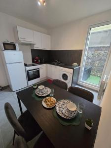 Appartements 1BR with private terrace : photos des chambres