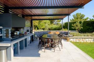 Mytilini luxury pool VILLA AMIKA