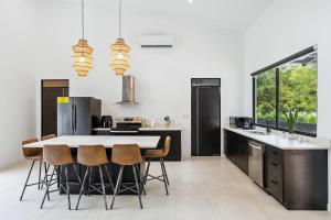 Modern 4BR Villa with Pool