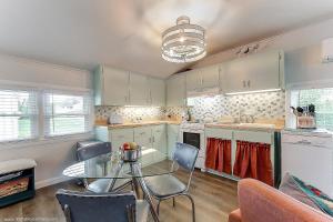 Efficient-sea On Easton's Point - Ubytování bez kategorie ve městě Middletown