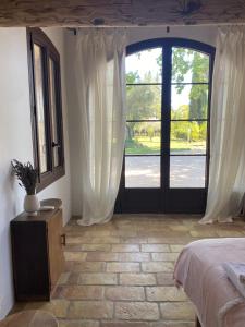 Villas Le Mas a l-ombre des platanes : photos des chambres