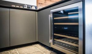 La Ruinette-Stylish 2-bed with pool & gym access