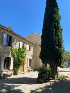 Villas Le Mas a l-ombre des platanes : photos des chambres