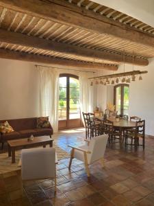 Villas Le Mas a l-ombre des platanes : photos des chambres