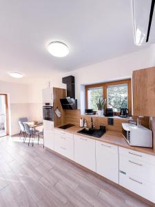 L Apartment II - 3hvězdičkové hotely ve městě Maribor