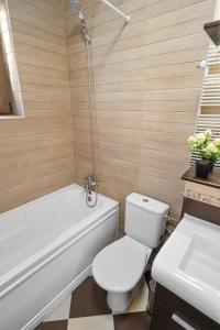 Airport Flat & Parking