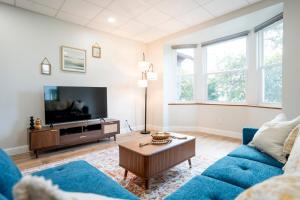 Cozy Corner Near UPMC & Downtown