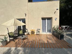 Studio avec extérieur à 2km du centre