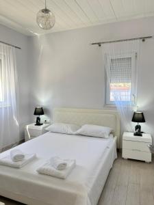 Apervill Luxury House