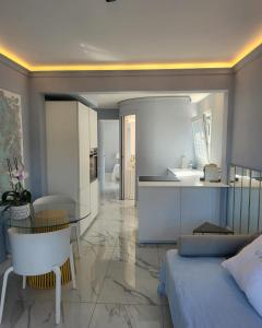 Sea Front Madame blue 4-star two-room in ecological health design