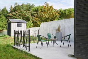 Maisons de vacances Les Lambannieres - Maison neuve, calme avec jardin : photos des chambres