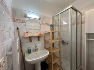 San Francisco, Studio cosy