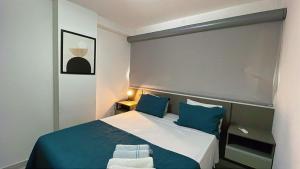 CAY301-Apê completo p 6 pessoas a 300m da Praia do Cabo Branco