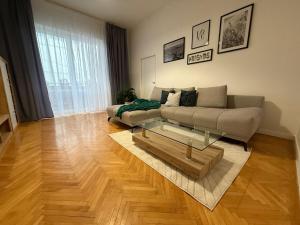 Central Terrace Apartment