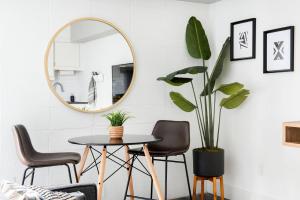 *NEW* The Layla: Rooftop | Walkable | Downtown