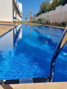 Luxury apartment with sea view and 2 pools Sablettes