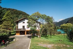 Vila Labod, unique villa at the lake