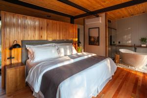 Green Barn Hotel & Bistro