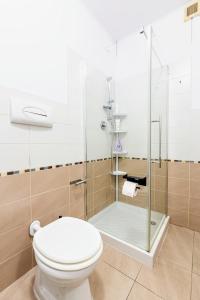 Fructus Plaza ULTRACENTRAL ApArt Hotel - DeLuxe Apartment with Free Parking and Big Balcony