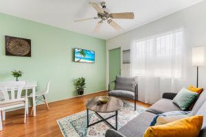 1BR Little Havana Apt stepts to Calle 8