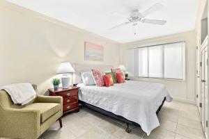 100 Feet To The Beachbikeswafflespools