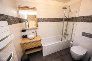 Résidence Lecrin - Appartement de standing 4 pièces 8 personnes MAE-7943