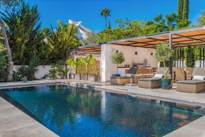 Sunset Villa With Pool