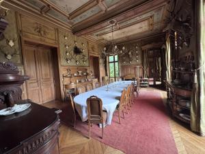 Sejours a la campagne Chateau de Resteau - Haut de Gamme - 15 pers : photos des chambres