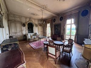 Sejours a la campagne Chateau de Resteau - Haut de Gamme - 15 pers : photos des chambres