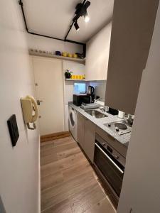 Departamento con balcon Centro La Plata by Lofter