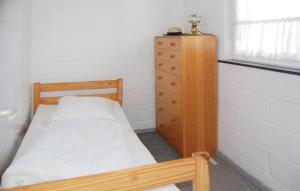 2 Bedroom Pet Friendly Home In Sydals