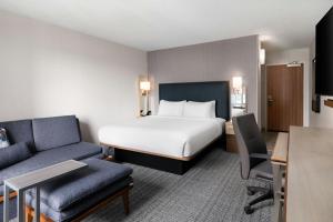 Courtyard Charlotte City Center