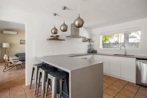 Modern Oasis in Noosa Heads