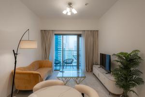 Modern 1BR - Fitness & Swimming Pool Access