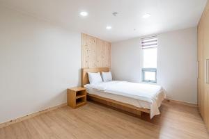 Yeongdeok Hillington Hotel Resort Pension