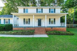 Cozy 3-BR Home-Peaceful Vibes-Centrally Located