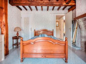 Cottage in Champagne with Farm Views