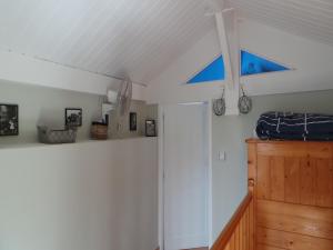 Maisons de vacances Holiday Home in Monprimblanc with Pool & Vineyards : photos des chambres